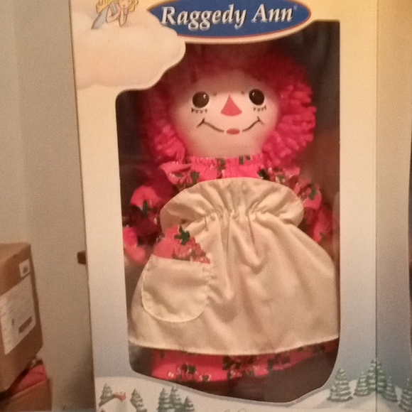 Raggedy Ann and Raggedy Andy - Picture 2 of 10